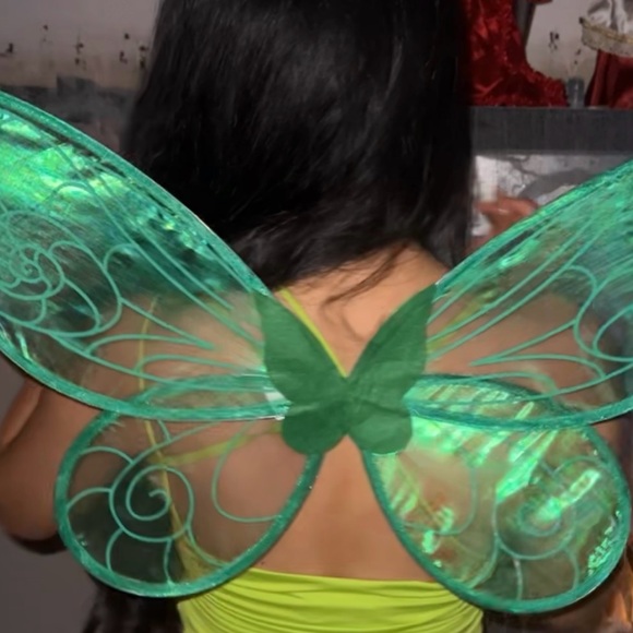 Tinker bell Butterfly/ Fairy light up wings +2 fluffy faux mink shoe clips - Picture 4 of 9